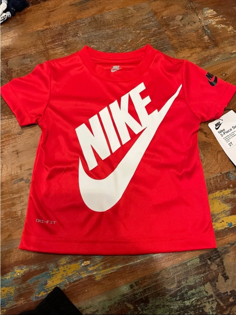 NWT Nike Boys 2 Piece Shorts Set